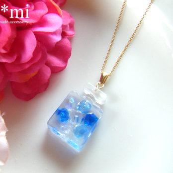 涼しげビーズのパフューム*ネックレス【青系】