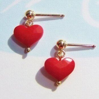 天然サンゴの赤ハートピアス