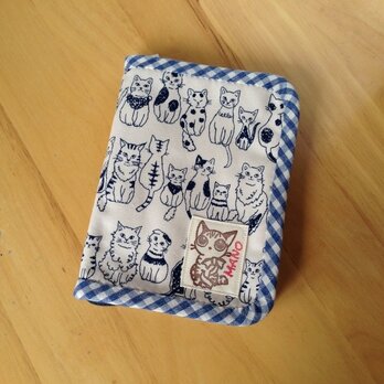 手帳型カードケース〈整列にゃんこ〉
