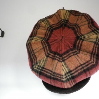 チェックのキャスケット（茶系）