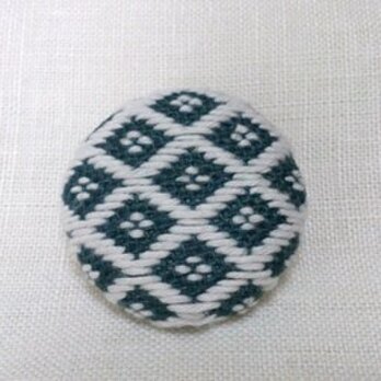 こぎん刺し　ブローチ（直径4.0cm）