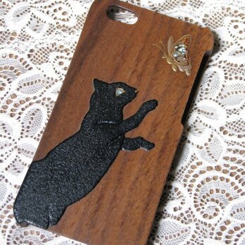 黒猫と蝶蒔絵　iPhone 5/5s ウッドケースの画像