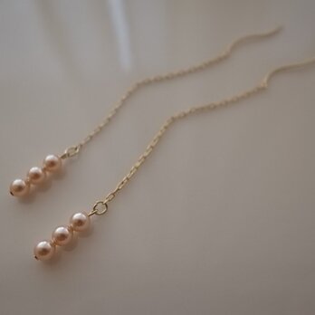 peach pearl chain earringsの画像
