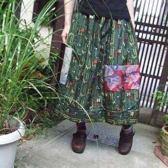 着物リメイク☆秋色紬にきれいな銘仙を+シックなロングスカートの画像