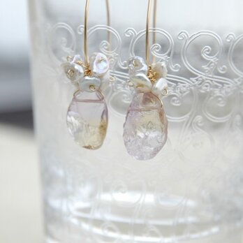 ラフロックアメトリンとサザレパールの ピアス（14金gf）