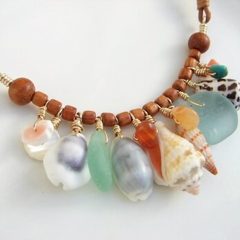貝殻じゃらじゃらネックレス（５０センチ）