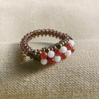 市松 beads ring (紅白栗皮)の画像