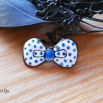 「リボン・水色水玉」七宝ブローチ