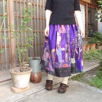 銘仙リメイクで秋色スカート☆紫系から黒地でシック♪の画像