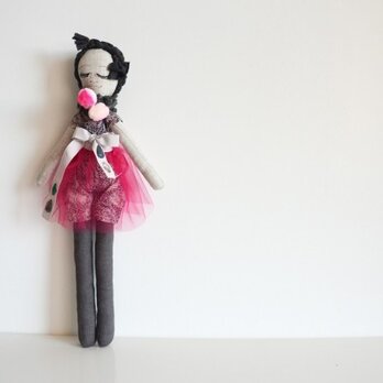 人形　リバティお洋服　ピンクチュチュの画像
