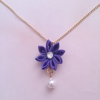 【つまみ細工】小さなお花のネックレス(紫1)の画像