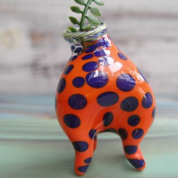 コドモタチ（オレンジ）