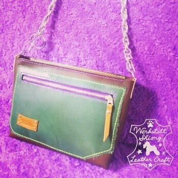 個性的ハンドバッグ