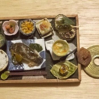 ★御膳[子持ちカレイ煮つけ]ひょうたん布(深緑)の画像