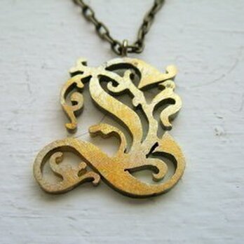 Brass Pendant top 「L」の画像