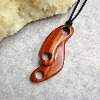 宇宙からのペンダント・サザンローズ１００－２