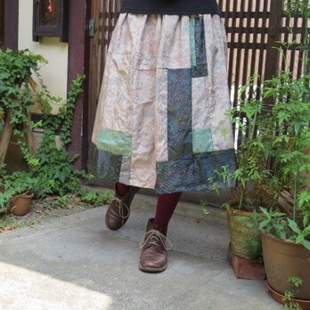 着物リメイク☆大島紬で色々パッチ☆ふんわりスカート♪の画像