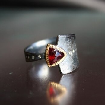 Minimal Triangle ring Redspinelの画像
