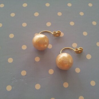 コットンパールのピアスキャッチ