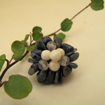 Flower Brooch ~Mini Navy~の画像