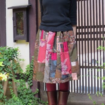 銘仙色々パッチスカート☆カーキ茶に秋桜やきれい色プラスしての画像