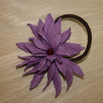 ヘアゴム　花　紫の画像