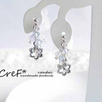 sold:snow crystal*earringsの画像