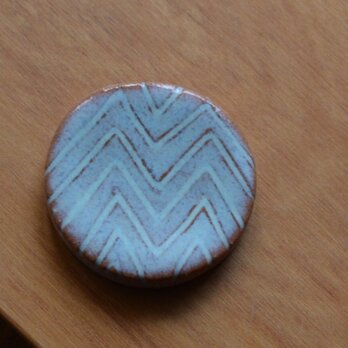 陶器のブローチ まる型  (ヘアゴム変更可)