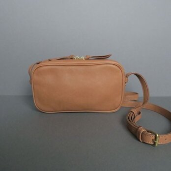 rectangle shoulder bag (beige)