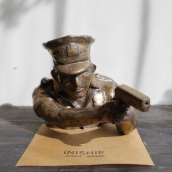 " Golden Police Man "