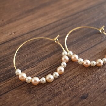 pearl hoop earringsの画像