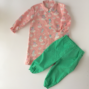 肌に優しい綿のパジャマ【1歳〜2歳】ペガサス×greenの画像
