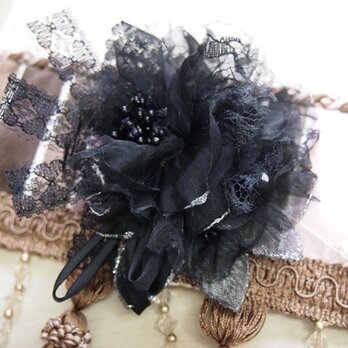 卒園・入学・結婚式にぴったり黒レースのコサージュ