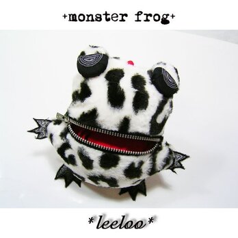 ★★monster frog★★　ダルメシアン柄かえる ポーチの画像