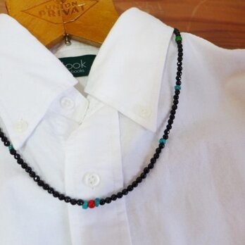オールドホワイトハーツ＊ターコイズ　オニキスベースネックレス