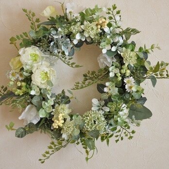 白い花とアジアンタム：wreathの画像