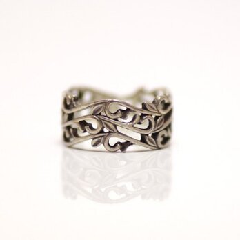 重ね唐草の指輪