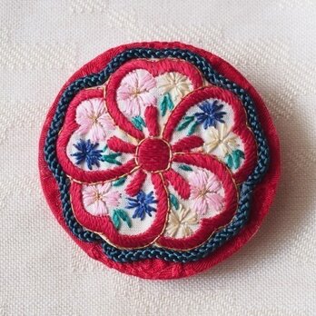 「ブローチ」ヴィンテージ手縫い・京刺繍の画像