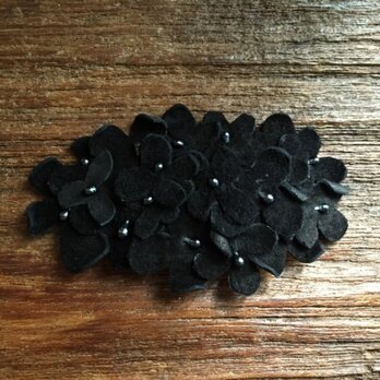 革花のスリーピン 楕円(黒花芯付き) ブラックの画像