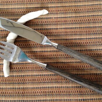 ねじりナイフ＆フォーク置き（２個セット）の画像