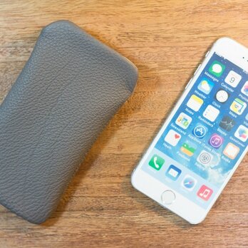 iPhone6レザーケース　トリヨンクレマンス・エタンの画像