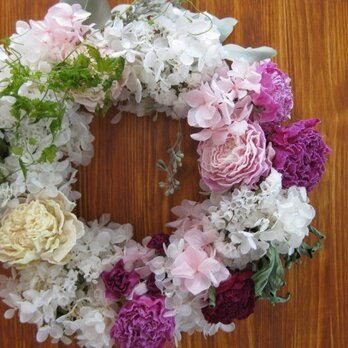 芍薬のwedding wreathの画像