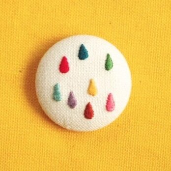 刺繍帆布ブローチ「にじいろの雨」