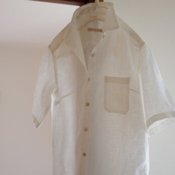 M～LL　白いリネンの半袖レギュラーシャツの画像