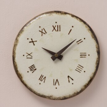 Ⅻ 227（陶製掛時計）の画像