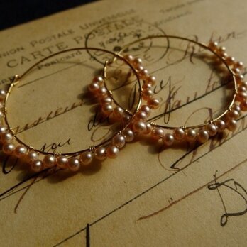 peach pearl hoop pierceの画像