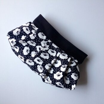 anemone（アネモネ）プリーツクラッチ