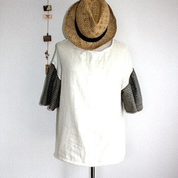 フレアースリーブプルオーバー