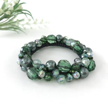 エメラルド グリーン の クロッシェ シュシュ 緑 深緑 かぎ針編み ビジュー ビーズ ヘアゴム まとめ髪 2way