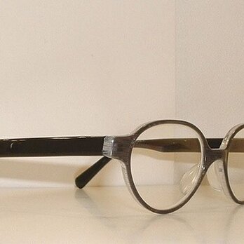 これでモテるかも？！しれないメガネ（メガネフレーム）